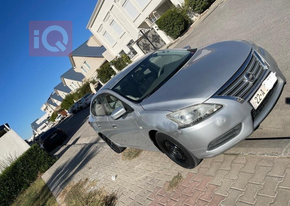 نيسان سنترا